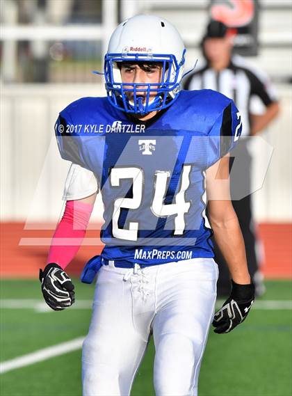 Thumbnail 3 in Lake Dallas Green @ Turner Blue photogallery.