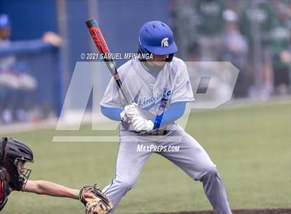 Thumbnail 3 in Omaha Westside vs. Lincoln East photogallery.