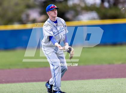 Thumbnail 1 in Omaha Westside vs. Lincoln East photogallery.