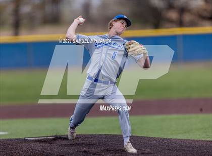 Thumbnail 1 in Omaha Westside vs. Lincoln East photogallery.