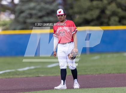 Thumbnail 2 in Omaha Westside vs. Lincoln East photogallery.