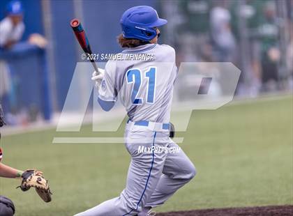 Thumbnail 1 in Omaha Westside vs. Lincoln East photogallery.
