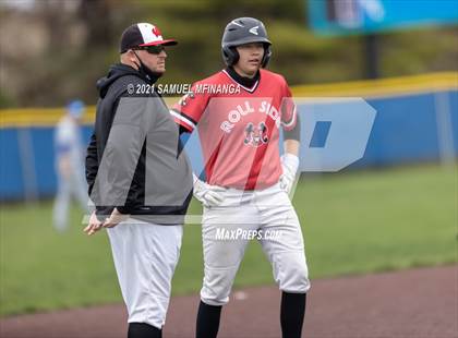Thumbnail 2 in Omaha Westside vs. Lincoln East photogallery.