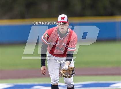 Thumbnail 2 in Omaha Westside vs. Lincoln East photogallery.