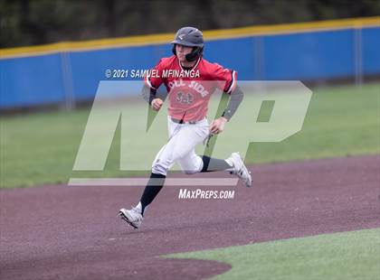 Thumbnail 1 in Omaha Westside vs. Lincoln East photogallery.