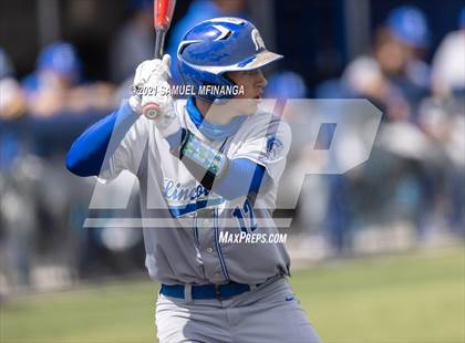 Thumbnail 2 in Omaha Westside vs. Lincoln East photogallery.