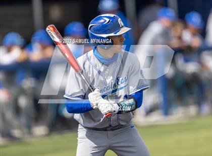 Thumbnail 3 in Omaha Westside vs. Lincoln East photogallery.