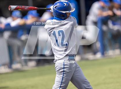 Thumbnail 3 in Omaha Westside vs. Lincoln East photogallery.