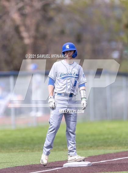 Thumbnail 1 in Omaha Westside vs. Lincoln East photogallery.