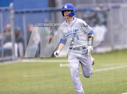 Thumbnail 3 in Omaha Westside vs. Lincoln East photogallery.