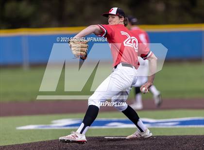 Thumbnail 3 in Omaha Westside vs. Lincoln East photogallery.