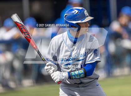 Thumbnail 1 in Omaha Westside vs. Lincoln East photogallery.