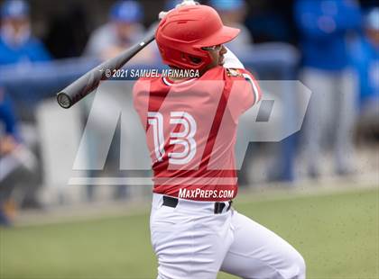 Thumbnail 3 in Omaha Westside vs. Lincoln East photogallery.