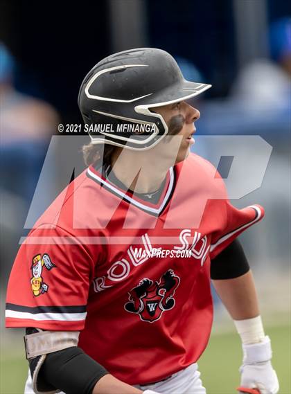 Thumbnail 1 in Omaha Westside vs. Lincoln East photogallery.