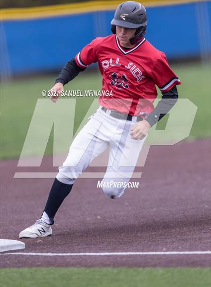 Thumbnail 3 in Omaha Westside vs. Lincoln East photogallery.