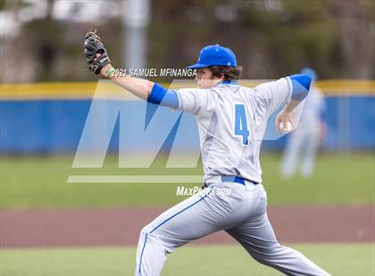 Thumbnail 1 in Omaha Westside vs. Lincoln East photogallery.