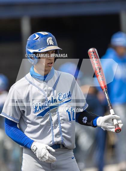 Thumbnail 2 in Omaha Westside vs. Lincoln East photogallery.