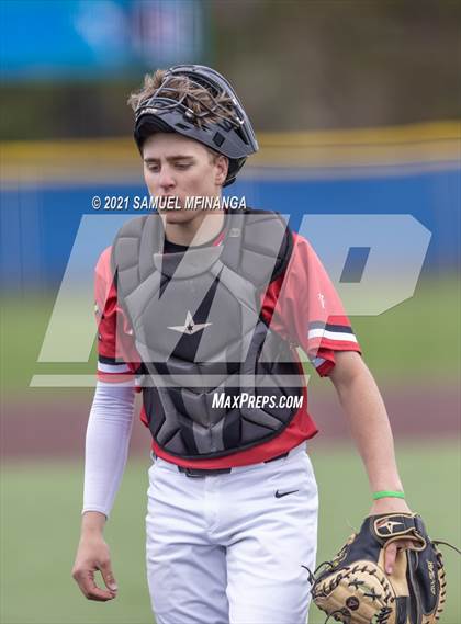 Thumbnail 3 in Omaha Westside vs. Lincoln East photogallery.