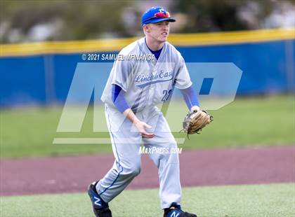 Thumbnail 2 in Omaha Westside vs. Lincoln East photogallery.