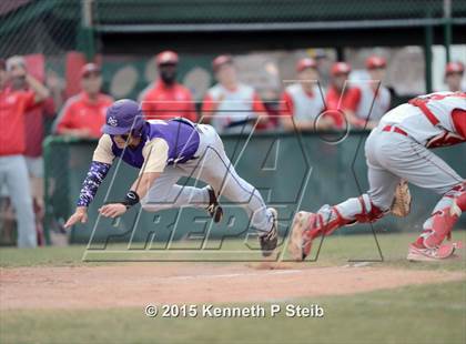 Thumbnail 2 in Central Catholic vs Ascension Catholic (LHSAA 1A Quarterfinal) photogallery.