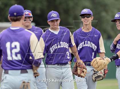 Thumbnail 3 in Central Catholic vs Ascension Catholic (LHSAA 1A Quarterfinal) photogallery.