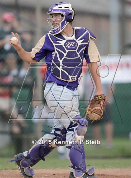 Thumbnail 2 in Central Catholic vs Ascension Catholic (LHSAA 1A Quarterfinal) photogallery.