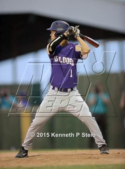 Thumbnail 2 in Central Catholic vs Ascension Catholic (LHSAA 1A Quarterfinal) photogallery.