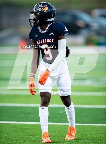 Thumbnail 1 in Rowlett vs Sachse photogallery.