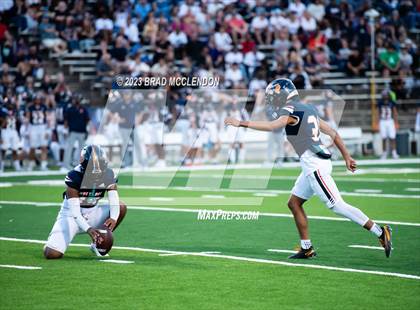 Thumbnail 3 in Rowlett vs Sachse photogallery.
