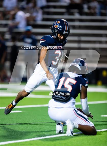 Thumbnail 1 in Rowlett vs Sachse photogallery.