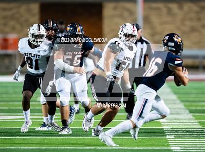 Thumbnail 2 in Rowlett vs Sachse photogallery.
