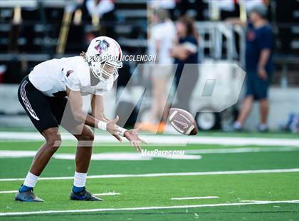 Thumbnail 1 in Rowlett vs Sachse photogallery.