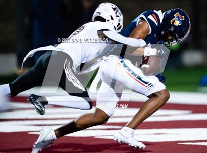 Thumbnail 3 in Rowlett vs Sachse photogallery.