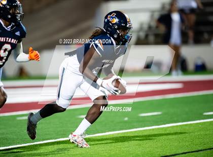Thumbnail 1 in Rowlett vs Sachse photogallery.