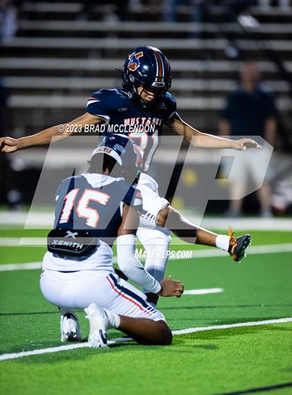 Thumbnail 1 in Rowlett vs Sachse photogallery.