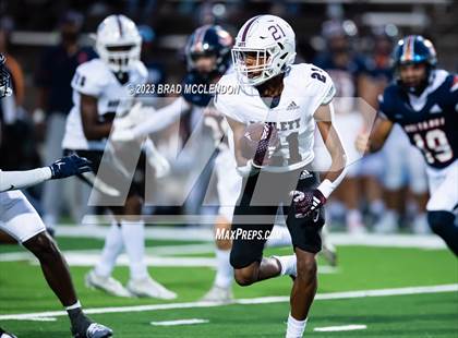 Thumbnail 3 in Rowlett vs Sachse photogallery.