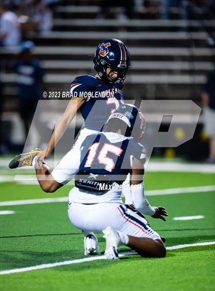 Thumbnail 2 in Rowlett vs Sachse photogallery.