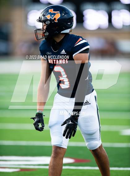 Thumbnail 3 in Rowlett vs Sachse photogallery.