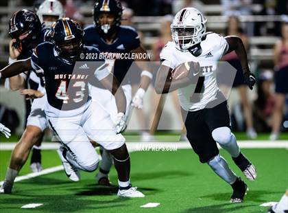 Thumbnail 1 in Rowlett vs Sachse photogallery.