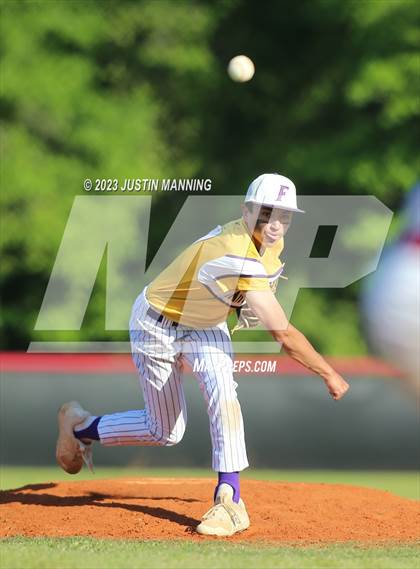 Thumbnail 1 in Fouke @ Glen Rose photogallery.