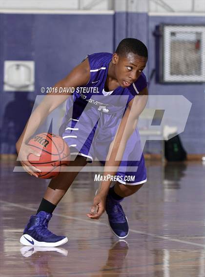 Thumbnail 1 in Sacramento vs. Kennedy (St. Hope Elite Classic) photogallery.