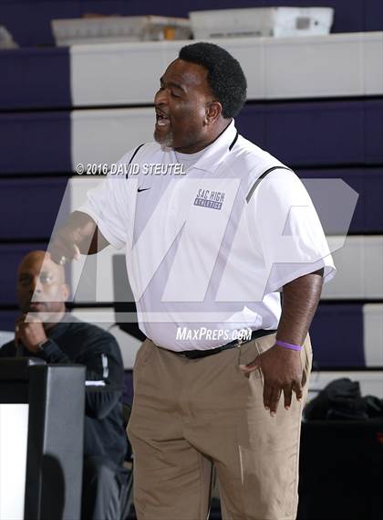 Thumbnail 1 in Sacramento vs. Kennedy (St. Hope Elite Classic) photogallery.