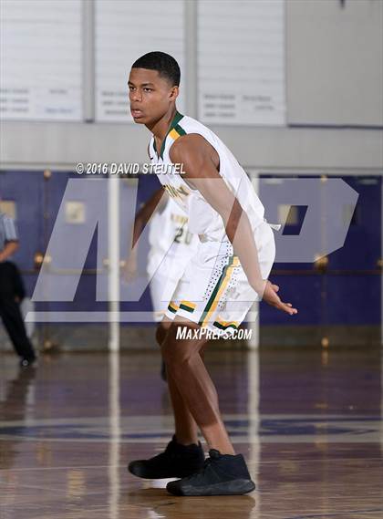 Thumbnail 1 in Sacramento vs. Kennedy (St. Hope Elite Classic) photogallery.