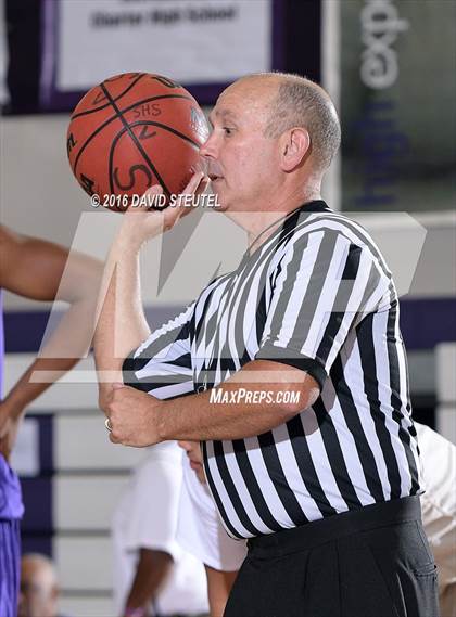 Thumbnail 3 in Sacramento vs. Kennedy (St. Hope Elite Classic) photogallery.