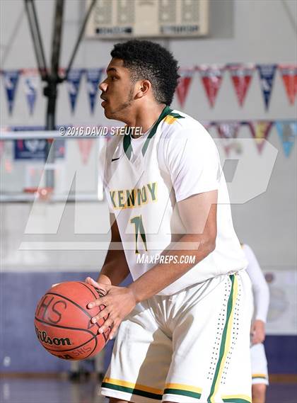 Thumbnail 2 in Sacramento vs. Kennedy (St. Hope Elite Classic) photogallery.