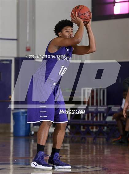 Thumbnail 3 in Sacramento vs. Kennedy (St. Hope Elite Classic) photogallery.