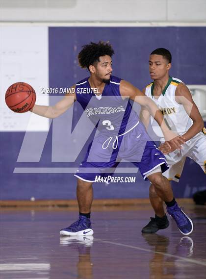 Thumbnail 2 in Sacramento vs. Kennedy (St. Hope Elite Classic) photogallery.