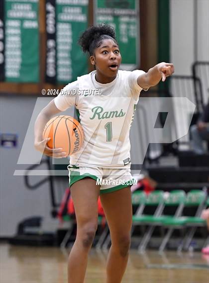 Thumbnail 2 in Centennial vs. St. Mary's (St. Mary's MLK Showcase) photogallery.