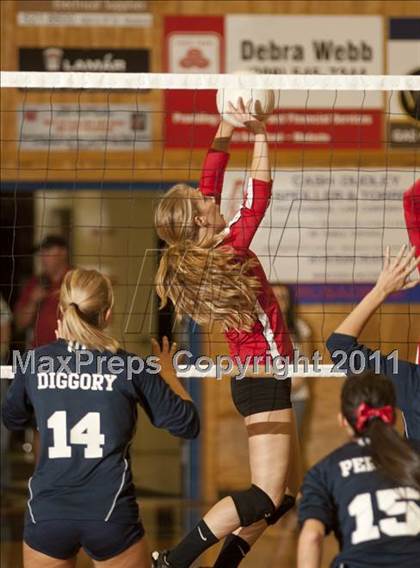 Thumbnail 3 in Ripon @ Modesto Christian photogallery.