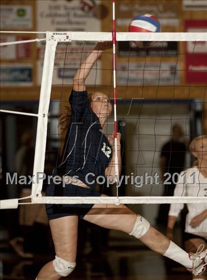 Thumbnail 1 in Ripon @ Modesto Christian photogallery.